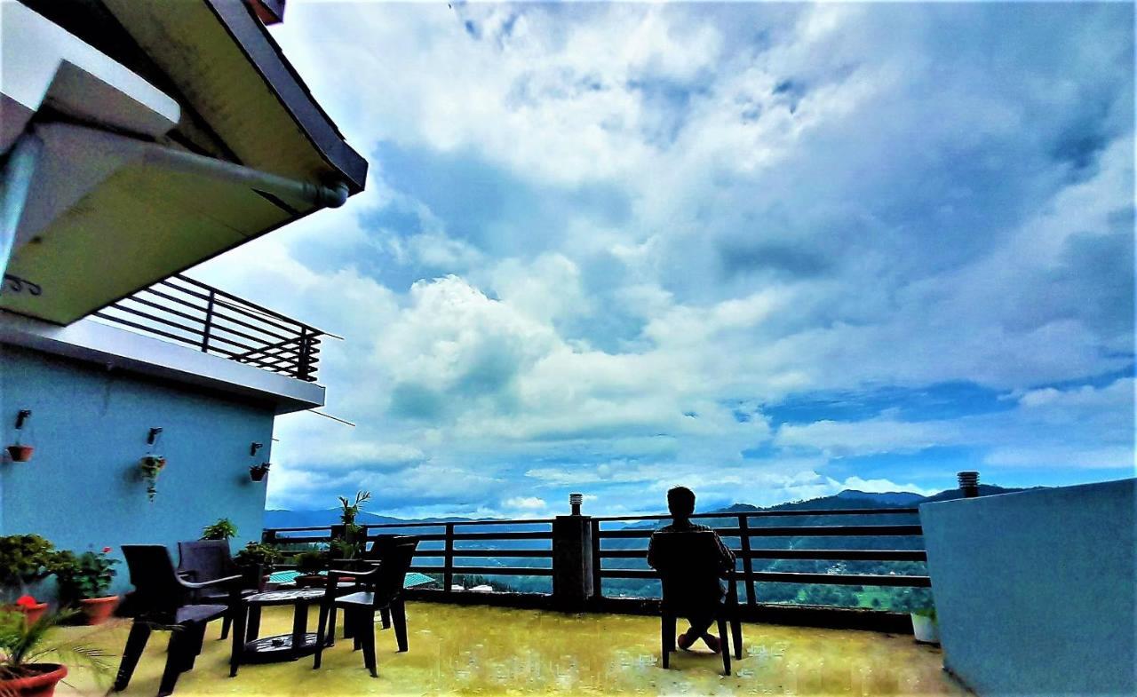 Mountain And Peace Apartment Shimla Bagian luar foto